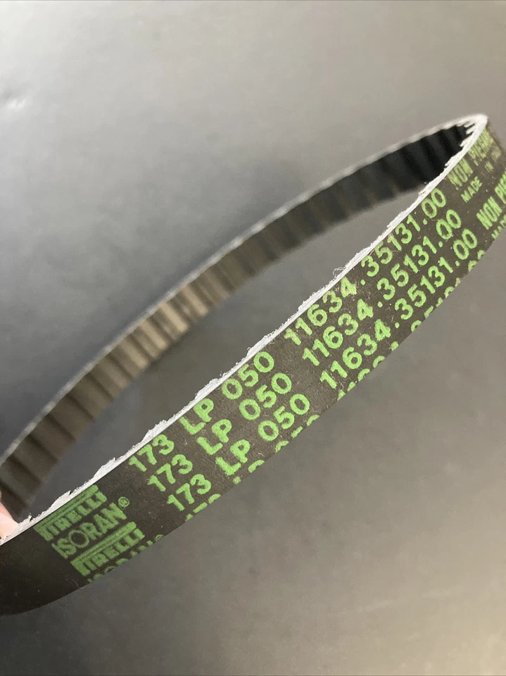 60727426 Alfa Romeo Alfetta Alternador/Bomba V-Belt - Original 116343513100 Foto 2 de 4