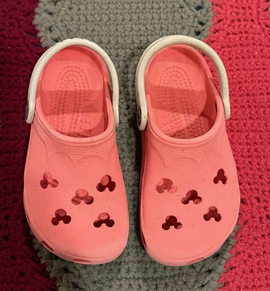 Classic Clog Crocs Disney Pink Mickey Mouse Cut Outs Kids Size C10/11 - Image 2 of 4