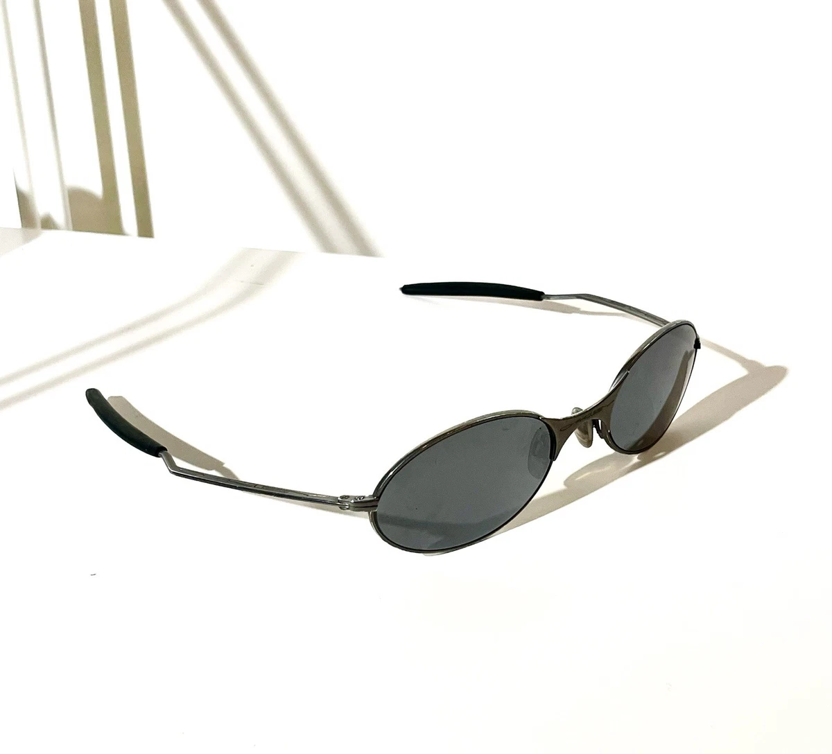 サングラス　ヴィンテージ　オークリー e wire ソフトケース付き サングラス ヴィンテージ オークリー e wire ソフトケース付き