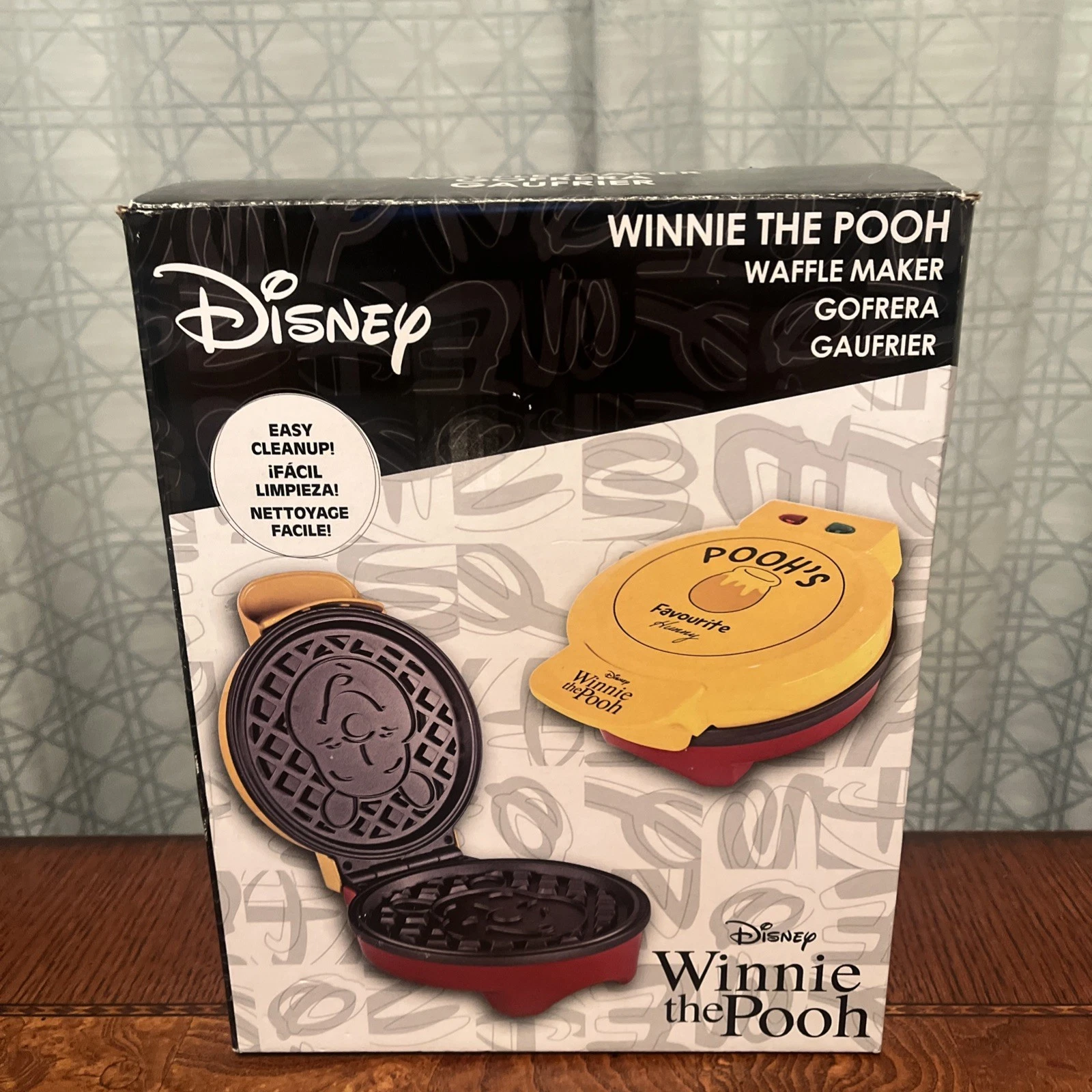 Disney Winnie the Pooh Waffle Maker Pooh’s Favourite New
