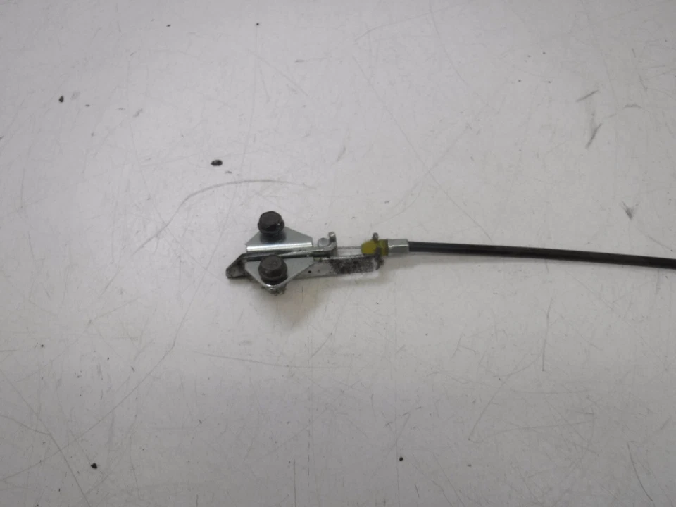 06-10 KAWASAKI NINJA 650R OEM CONJUNTO DE BLOQUEO DE PESTILLO DE ASIENTO DE PASAJERO TRASERO Foto 2 de 4