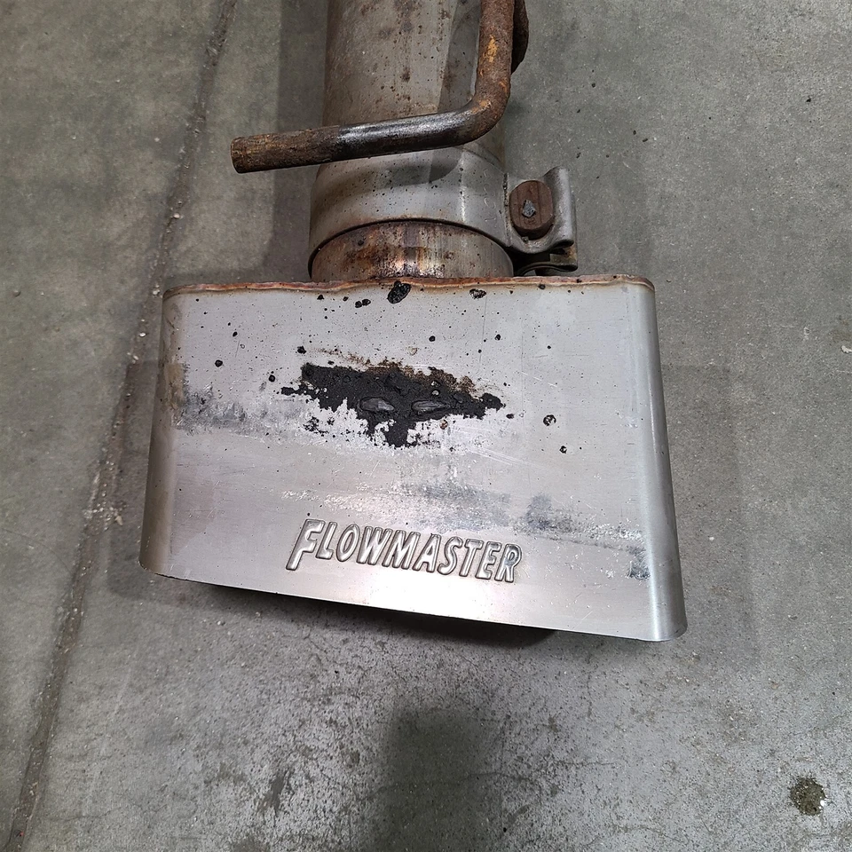 Juego de pares de silenciadores de escape Flowmaster para 08-14 Dodge Challenger Srt8 Aa7345 Foto 2 de 4