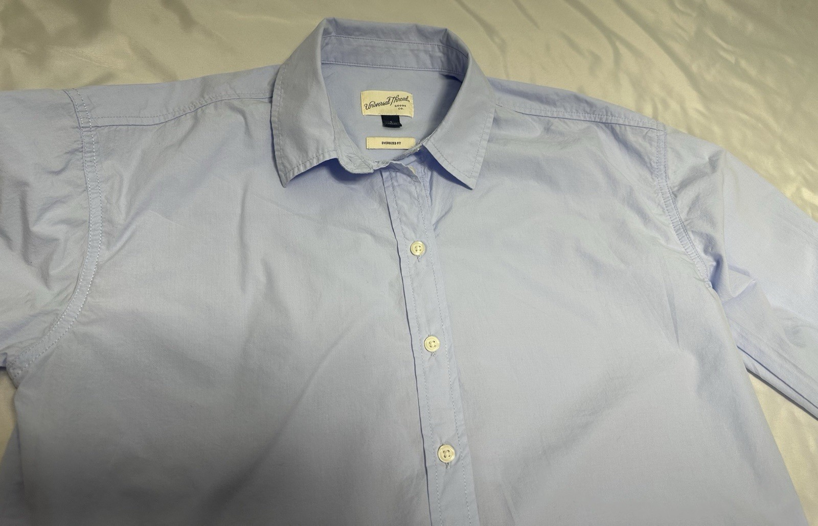 NWT Universal Thread Oversized Button Down Shirt … - image 4