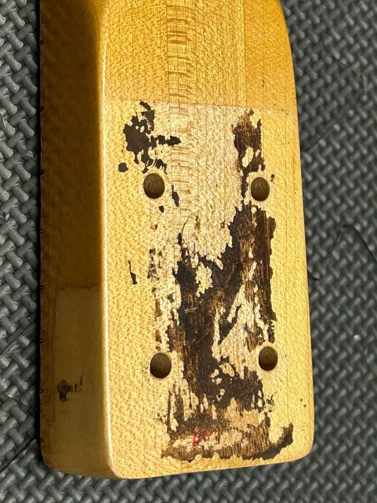 Picture 18 of 24