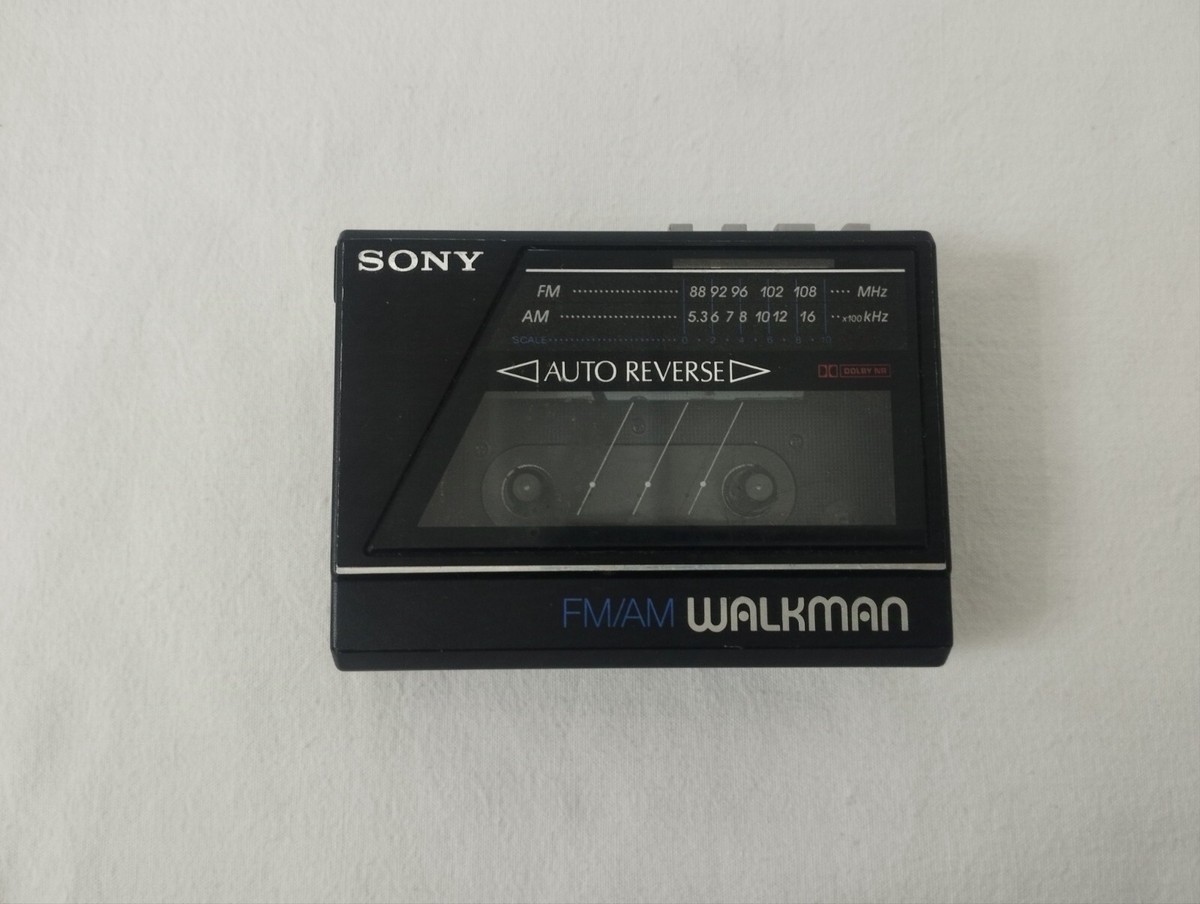 Sony WM-F77 Walkman Stereo Cassette Player FM/AM | eBay