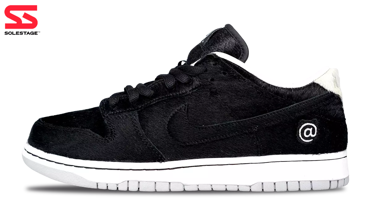 Nike SB Dunk Low x Medicom Toy BE@RBRICK 2020 (CZ5127-001) Men's