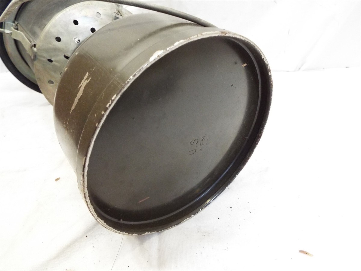 1967 AFM US Military Coleman Gas Camping Lantern in Box