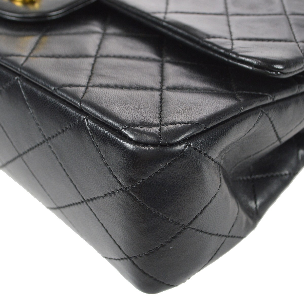Chanel Black Lambskin Medium Classic Double Flap 1629921 Chanel Black Lambskin Medium Classic Double Flap 1629921