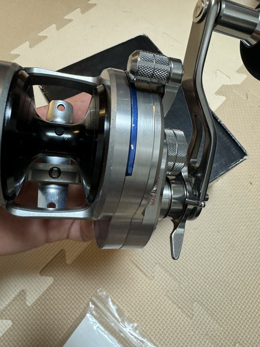 DAIWA SALTIGA 15HL Star Drag Baitcasting Reel 6.4:1 Jigging JDM