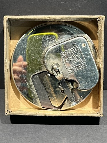 Vintage RARE Kriss Kross Razor Blade Sharpener Stopper Made in USA 1920's