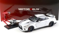 1:18 Motorhelix Nissan GT-R (R35) 50Th Anniversary Ultimate Metal Silver + Engin