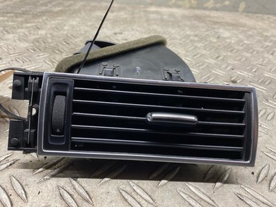 88425 Audi A6 Avant 4F C6 4F1820902D Front Right Dashboard Air Vent Grille