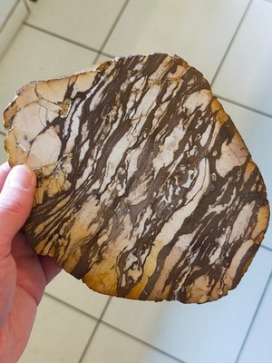 Schöner Jaspis Schokolade poliert Platte beidseitig Brasilien 18cm