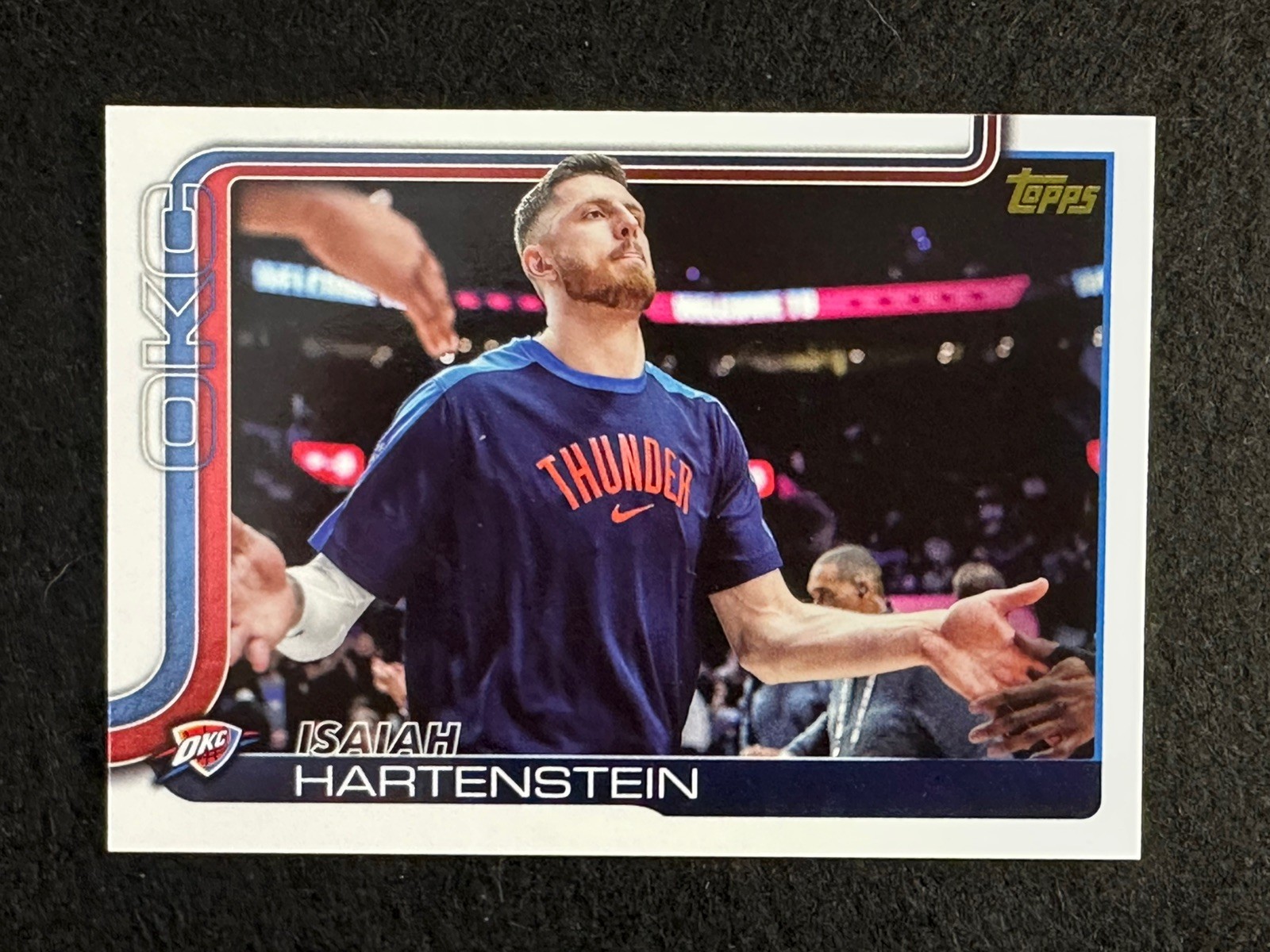 2025-26 Topps Isaiah Hartenstein #120 Golden Mirror Image Parallel SSP Thunder