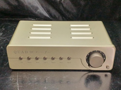 QUAD QC TWENTY FOUR Vacuum Tube Preamplifier Control Unit Works Tested OM04 4.0
