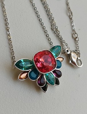 Anhänger Kette Swarovski Cardinal Halskette mit Kristallen Mehrere Farben TOP P1