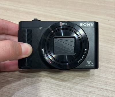 Sony Cyber-shot DSC-HX90V 18.2MP Digital Camera 30X zoom English