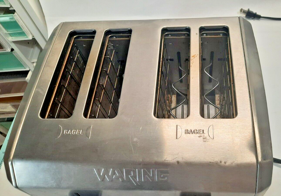 Waring Pro Toaster Model WT400 Professional Grade 4 slice Stainless