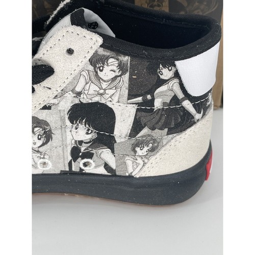 Vans Sneaker X Sailor Moon Pretty Guardian The Lizzie Schwarz Weiß Damen 5 Neu - Bild 2 von 10