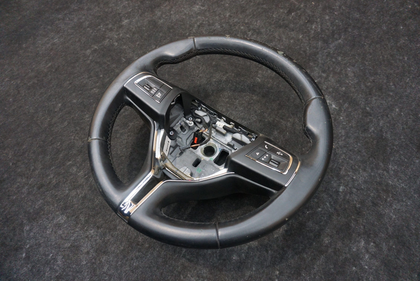 Front Driver Steering Wheel Assembly 670044602 Maserati Ghibli M157 17-24 *Note
