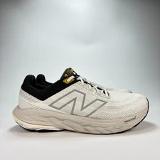 New Balance Fresh Foam X 860v14 White Running Sneakers Lace Up Men's Size 11.5