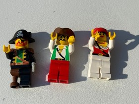 LEGO 6250 Cross Bone Clipper Pirates