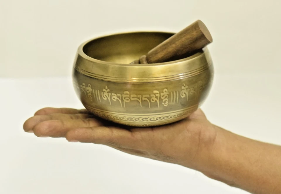 5 Inch Tibetan Singing Bowl Sound Therapy Yoga Healing Handmade Christmas Gift - Image 2 of 4