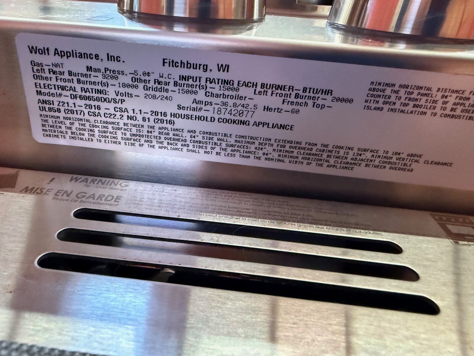 60” Wolf M Series Dual Fuel Range DF60650DGSP (Used few years old)