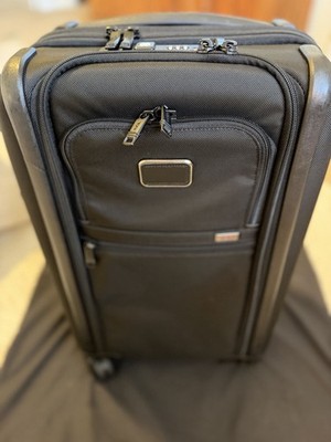 Tumi Alpha International Dual Access 4 Wheeled Carryon - Black (117160-1041)