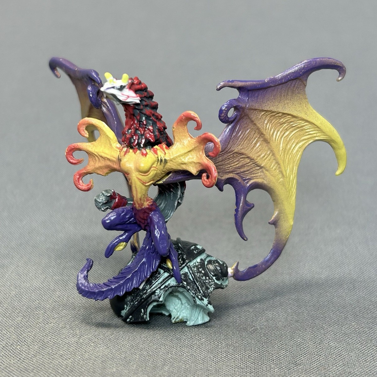 ゲームキャラクター FINAL FANTASY CREATURES VALFOR Final Fantasy Creatures Valefor Figure Final Fantasy X FFX Square
