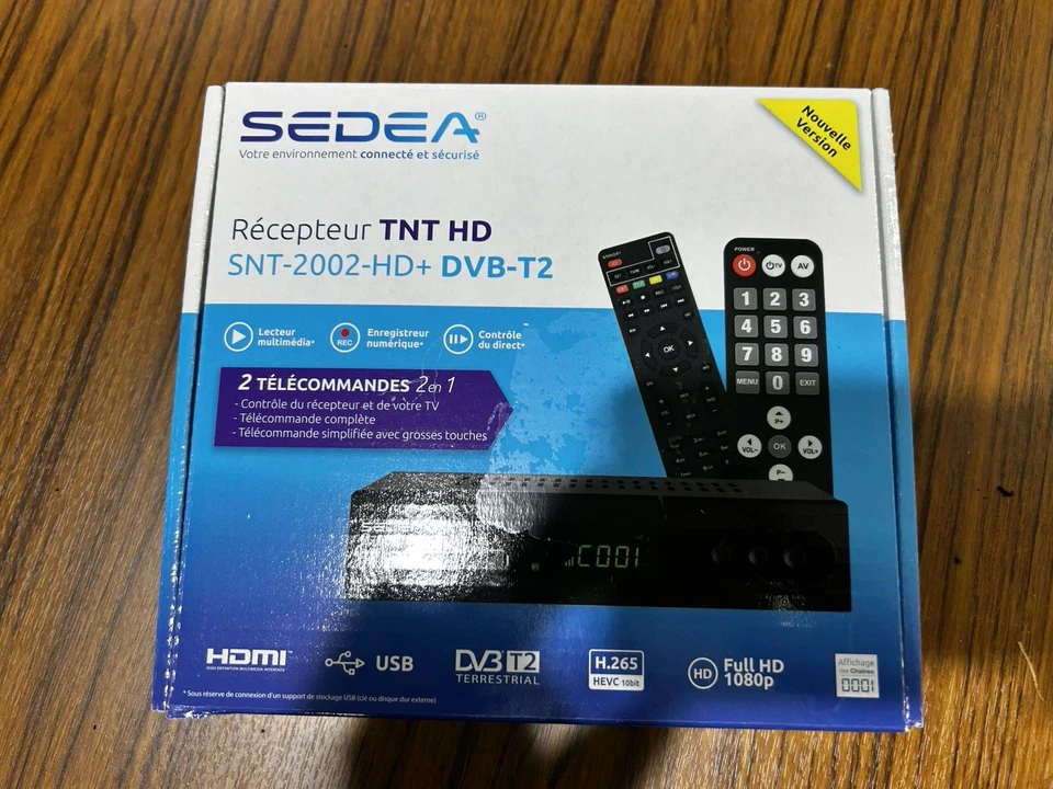 Decodeur tnt neuf sedea 2 telecommandes - Photo 1/1