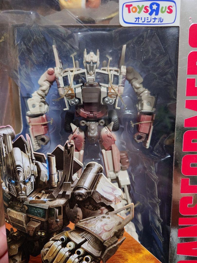 OPTIMUS PRIME Rusty Ver.トイザらス限定品 Toys R Us Limited OPTIMUS PRIME Rusty Ver Transformers