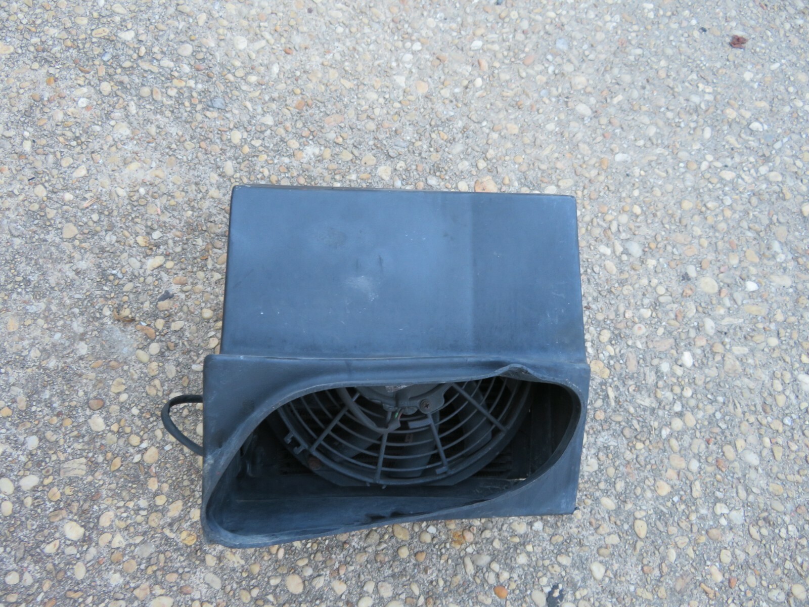 1999-2004 BENTLEY ARNAGE DRIVER SIDE TURBO CHARGE AIR INTERCOOLER RADIATOR OEM