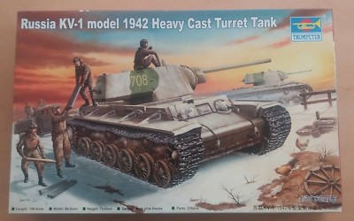 Russia KV-1 model 1942 Heavy Cast Turrent Tank, 1/35, Item No. 00359, Trumpeter