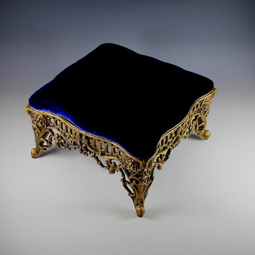 Vintage Cast Iron Blue Velvet Footstool Ottoman 12.5" square 7" high - Picture 3 of 5