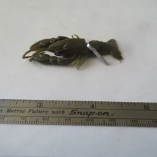 FISHING LURE   UNKNOWN  2¼" SOFT  CRAYFISH  GREEN