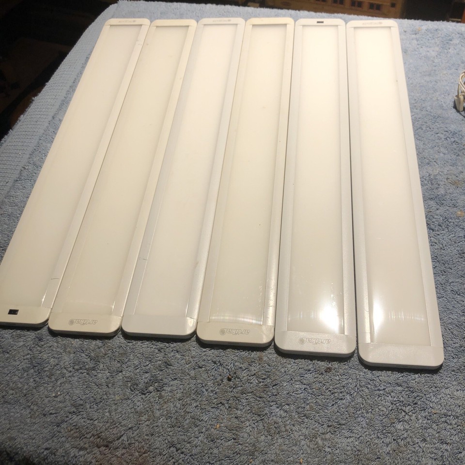 Artika Stream LED Under Light Extension Lights Cords Used X 6 Lights eBay