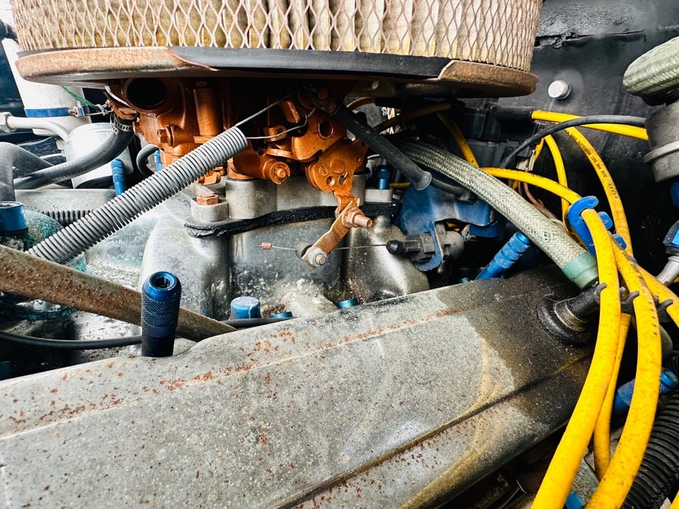 1982 GMC High Sierra 1500 5.0 V8 Auto A/C P/S Air Bag Suspension Tilt