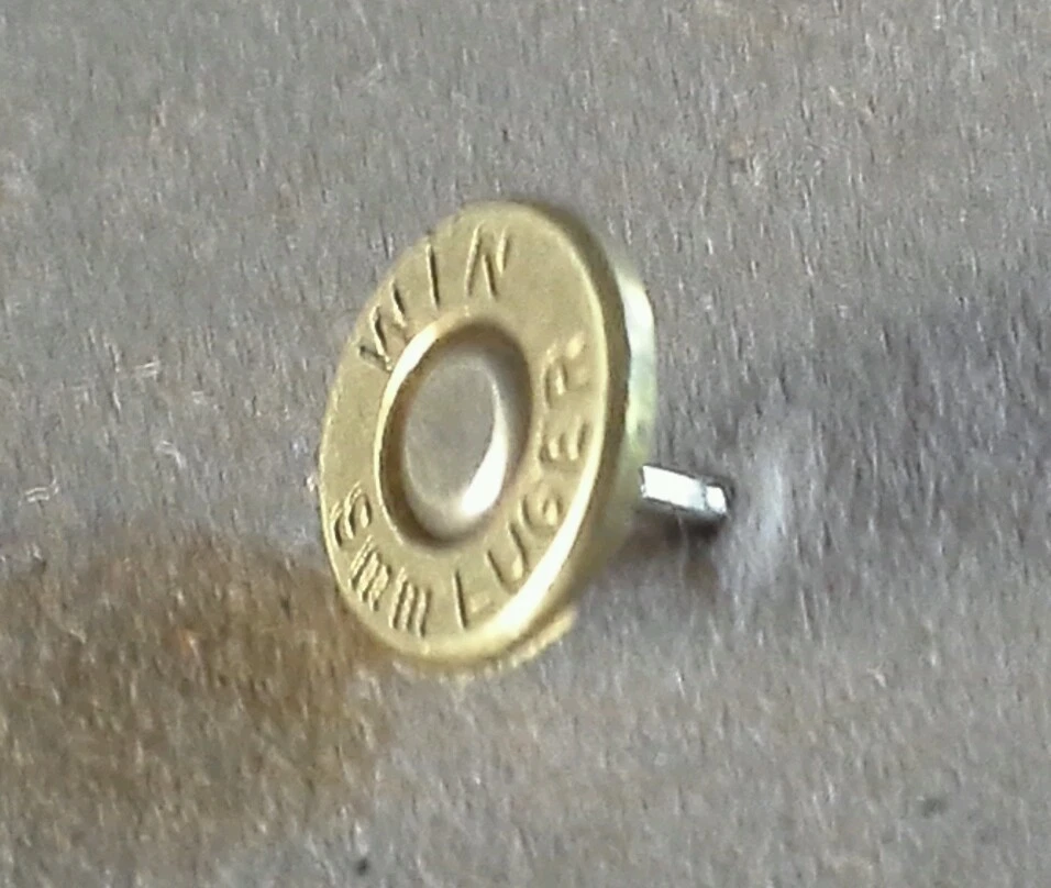 Pin de solapa de bala de 9 mm. Cartucho de munición cartucho munición sombrero chaqueta exhibición ¡Regalo! Foto 3 de 3
