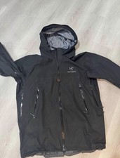 Arc'teryx XL Beta AR jacket - 600 msrp