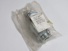 Festo 6142 FK-M16X1,5 Self-Aligning Rod Coupler NWB