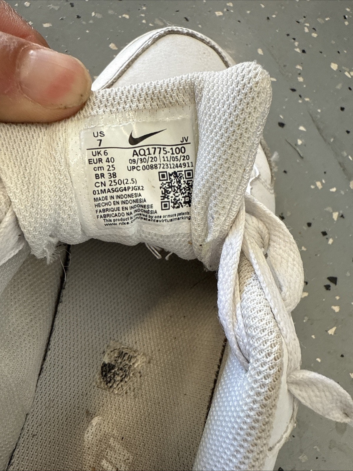 SAOLA Scarpe sneakers casual Nike uomo Ebernon basse AQ1775 100 bianche taglia 7