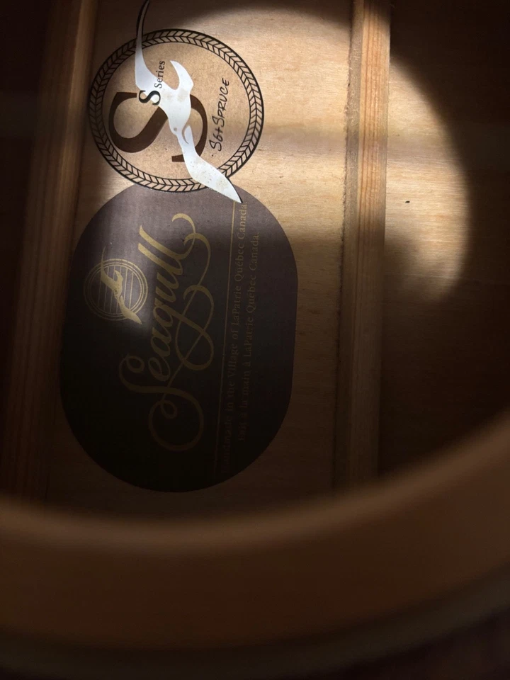 Seagull Guitars S6 Cedar With hard Case - Image 3 of 3