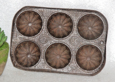 Vintage Unique Shape Different Designs Iron Cookies Baking Tray
