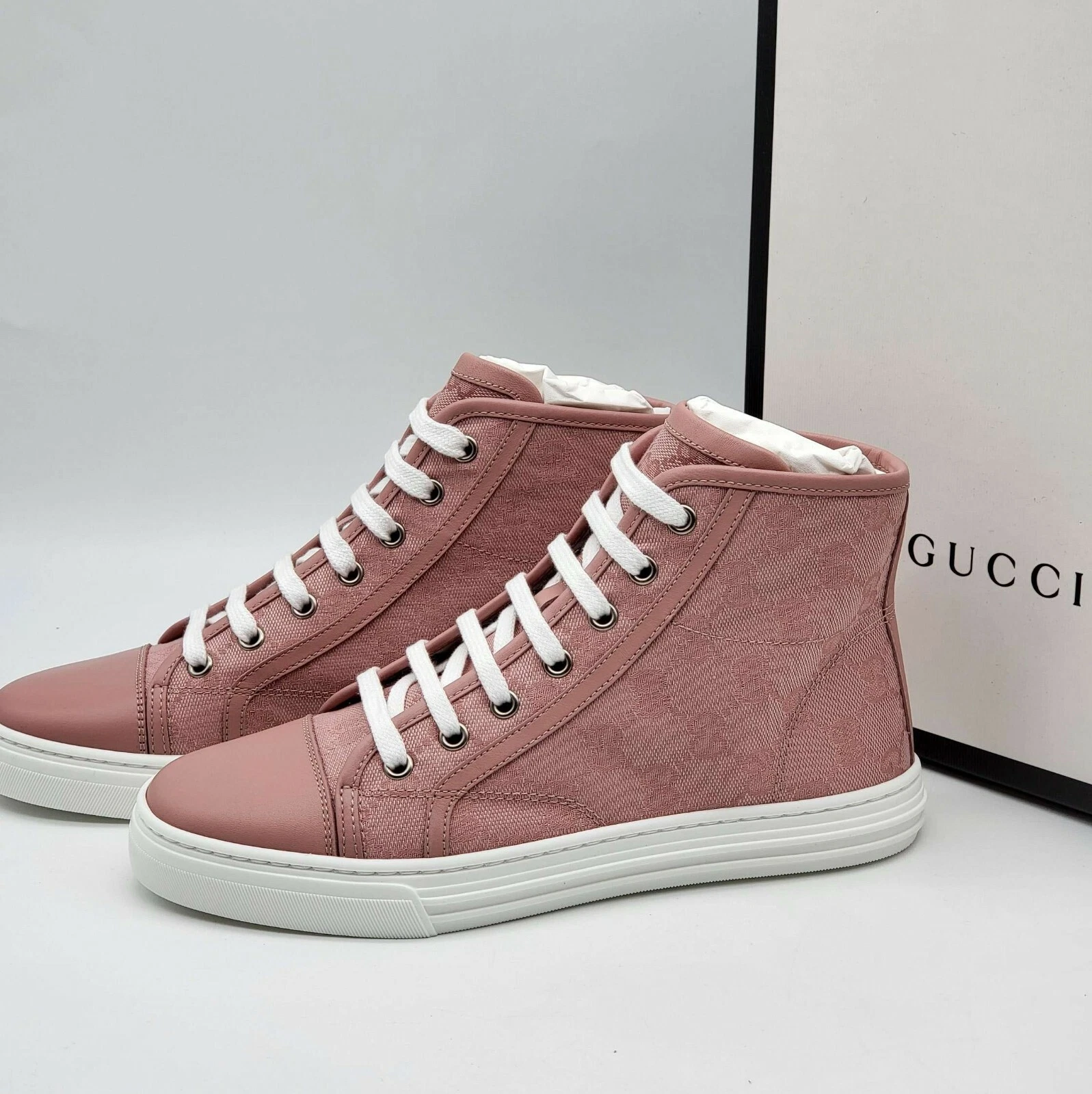 Baskets 100 % authentiques Gucci GG Miro rose doux et blanc