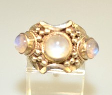 STERLING SILVER 3 ROUND MOONSTONE RING WIDE BAND SIZE 7.25