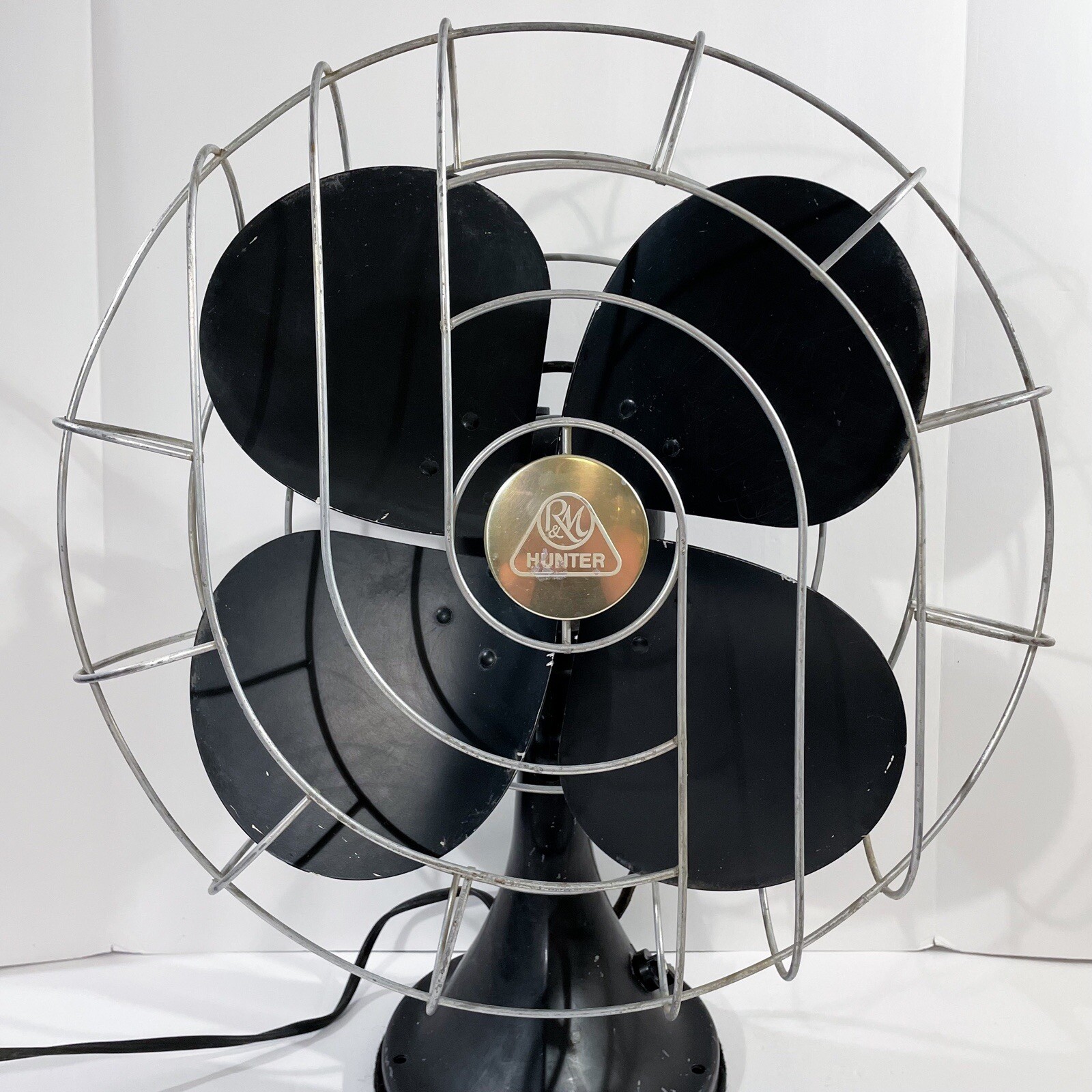 VTG Hunter Robbins Myers 16 Inch Oscillating 3-Speed Electric Fan 265 C-16-image