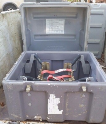 米軍　HARDIGG CASE Military Surplus Hardigg Pelican 24 pistol Case 32x20x9.5 in