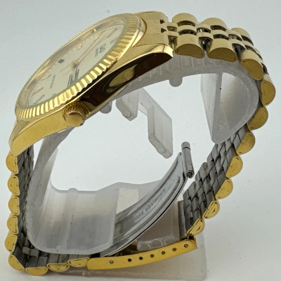 Vintage Q&Q Quartz Watch Men Gold Tone Fluted Bezel Japan Analog New Batte 7.25" - Image 4 of 4