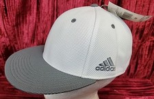 NEW NWT Adidas Mesh Flat Flex Hat IW6165 White GRAY BRIM S/M